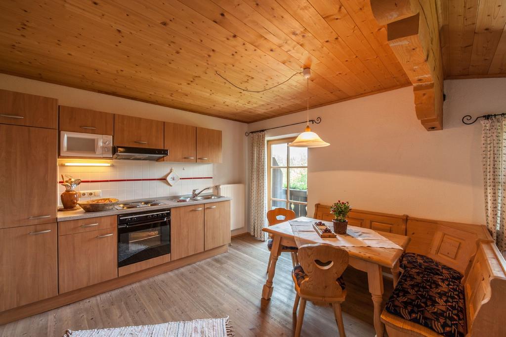 Zugspitzhotel Diana Thoerle エールヴァルト 部屋 写真